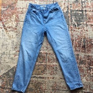 Topshop Moto Mom Jeans size W26